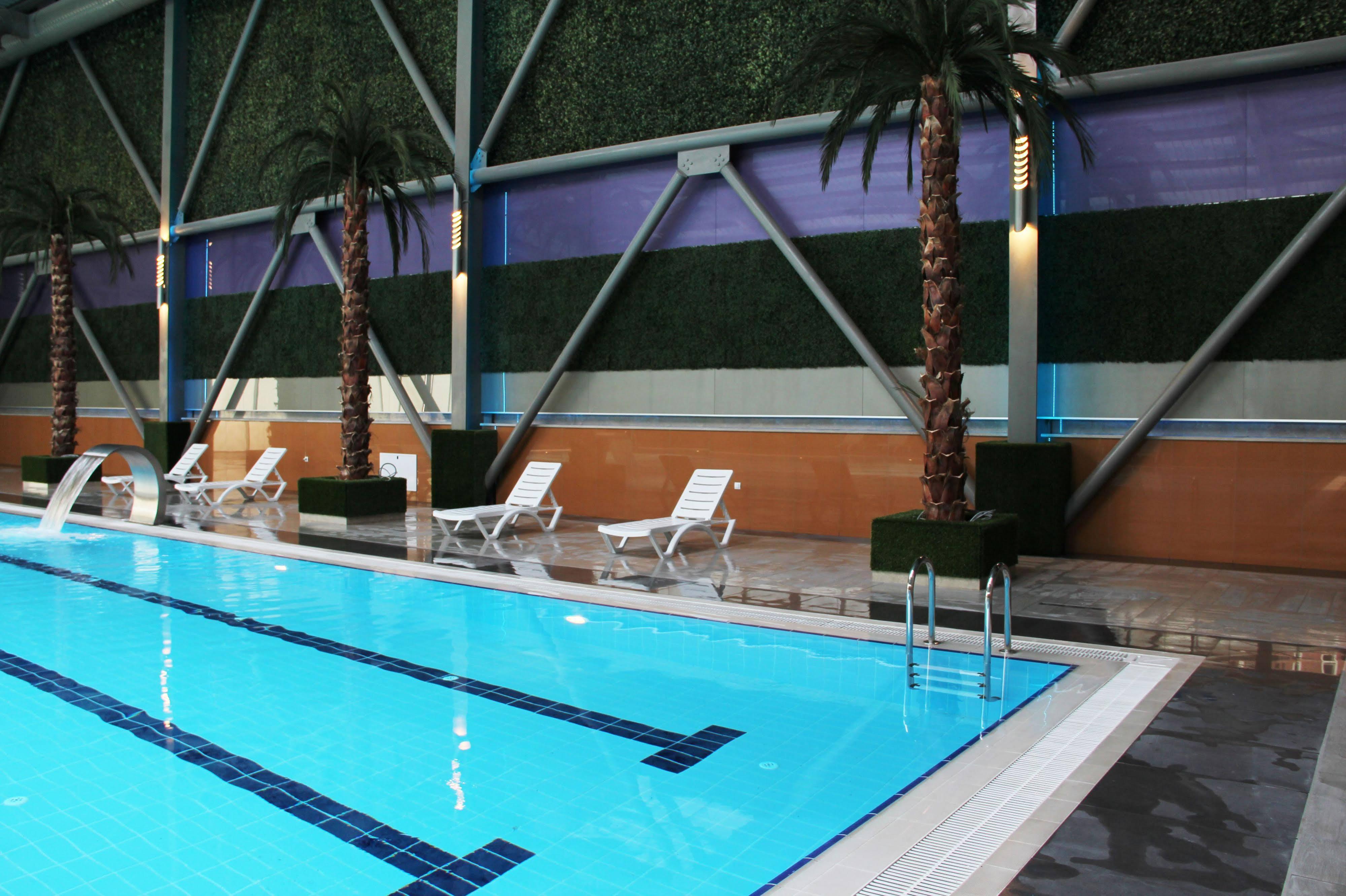 Akropol Termal şehır Otel *